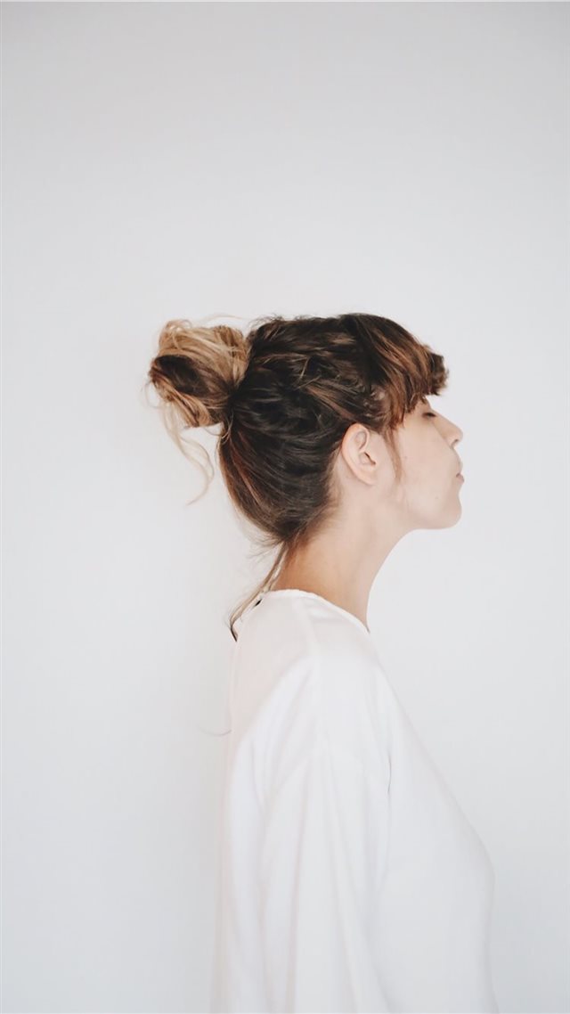 1080x1920 wife  - skin iPhone 8 Wallpaper