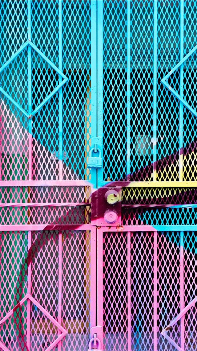 1080x1920 Wynwood  Miami  United States - fence iPhone 8 Wallpaper