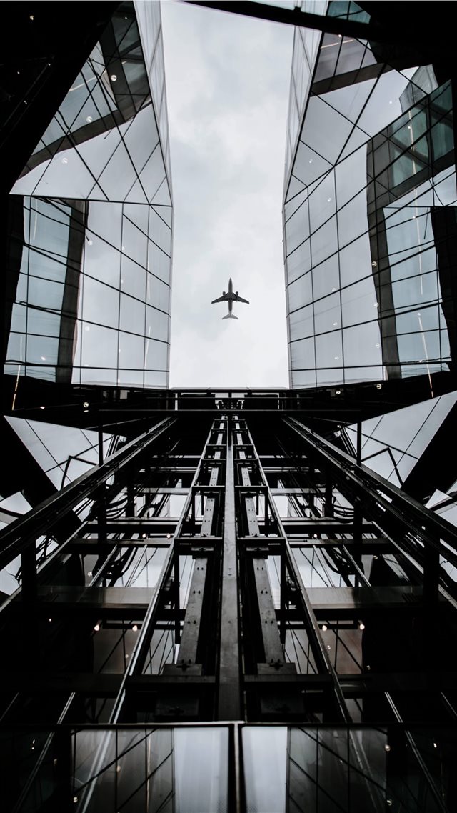 1080x1920 London  United Kingdom - background iPhone 8 Wallpaper