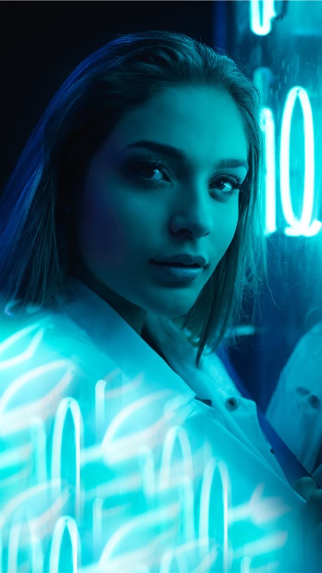 1080x1920 Ana - night iPhone 8 Wallpaper