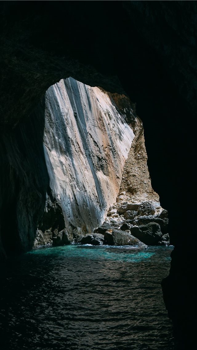 1080x1920 Crumbling Textures - nature iPhone 8 Wallpaper