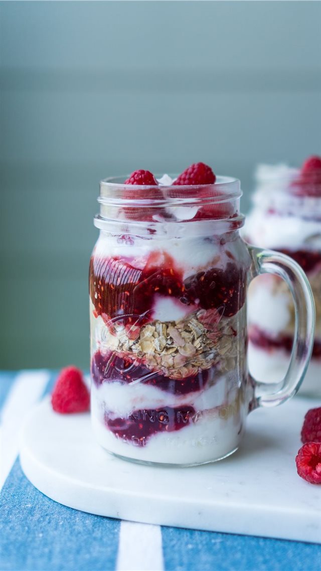 1080x1920 Overnight Oatmeal - jar iPhone 8 Wallpaper