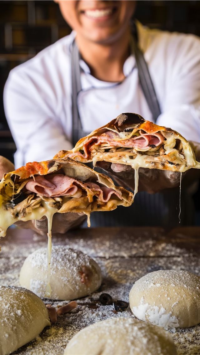 1080x1920 Calzone Tifosi - food iPhone 8 Wallpaper