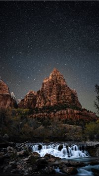 plateau and body of water at night iPhone 6(s)~8(s) wallpaper