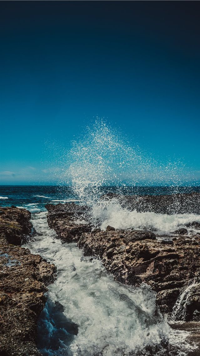 1080x1920 Laguna Beach - outdoors iPhone 8 Wallpaper