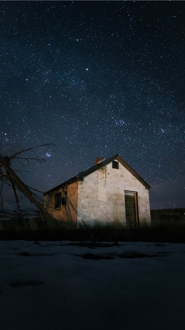 1080x1920 lonesome - countryside iPhone 8 Wallpaper