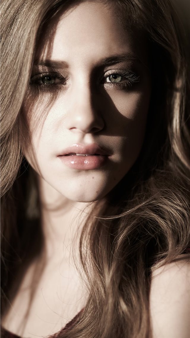 1080x1920 lili reinhart 2019 4k -  iPhone 8 Wallpaper