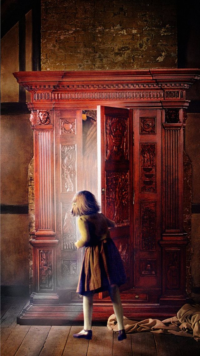 1080x1920 narnia door - movies iPhone 8 Wallpaper