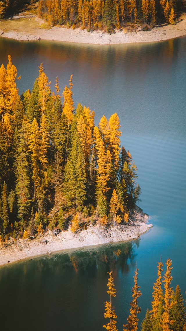 1080x1920 island near mountain view - water iPhone 8 Wallpaper