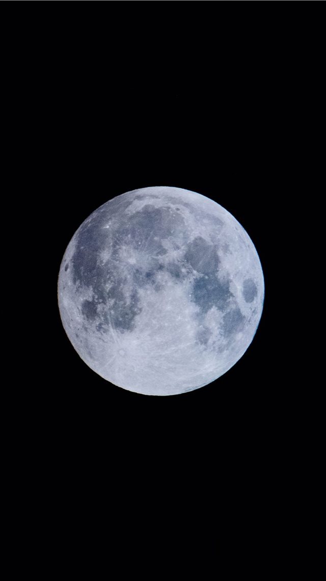 1080x1920 blue moon - space iPhone 8 Wallpaper