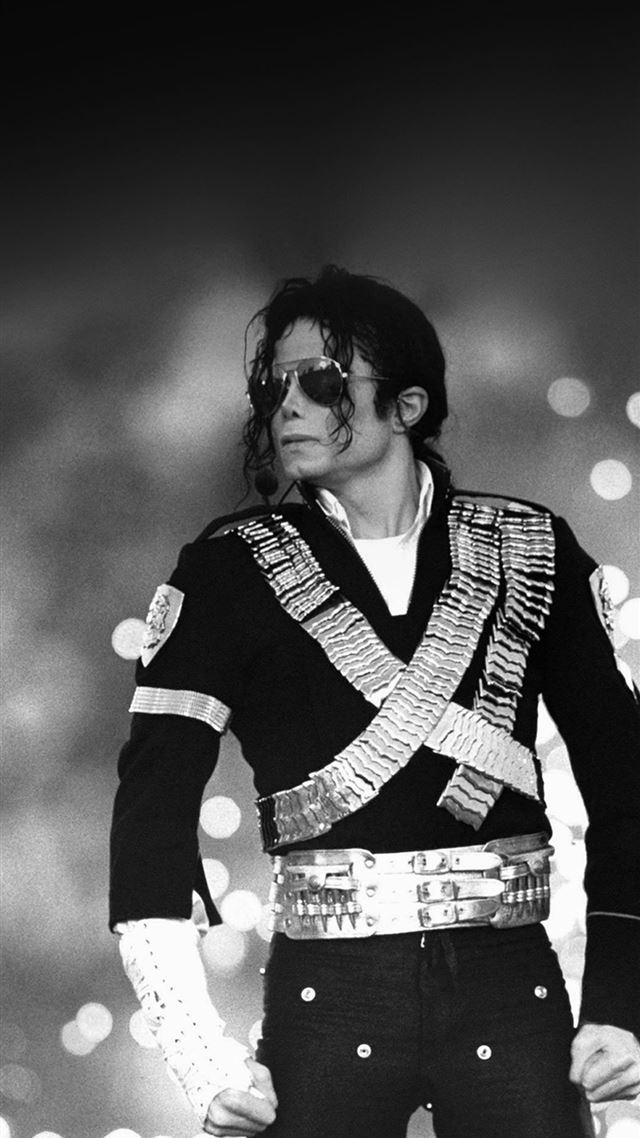 1080x1920 Michael Jackson Bw Concert King Of Pop -  iPhone 8 Wallpaper