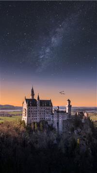 white and blue castle wallpaper