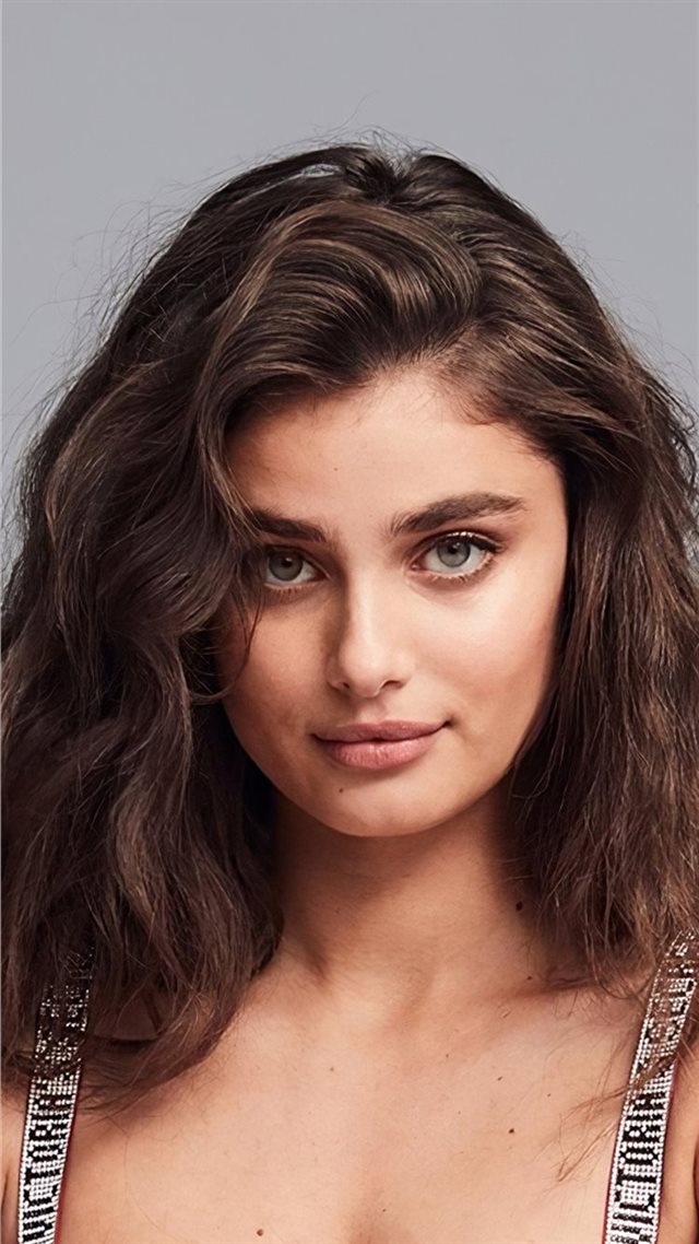 1080x1920 taylor hill 2020 - girls iPhone 8 Wallpaper