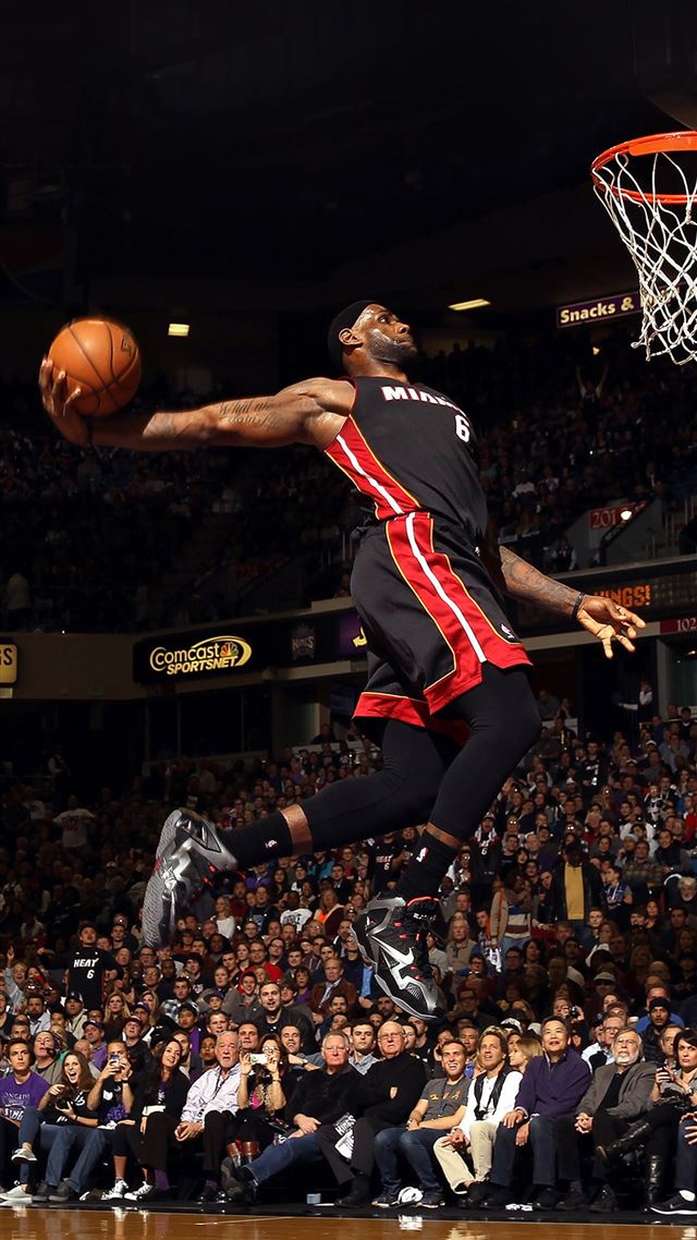 1080x1920 Lebron Dunk 2018 - dwyane wade iPhone 8 Wallpaper