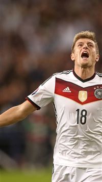 Toni Kroos Sony Xperia X XZ Z5 Premium HD wallpaper