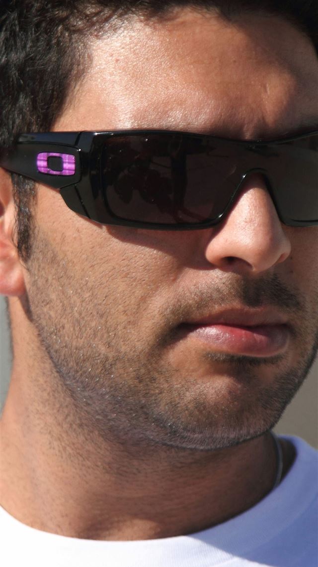 1080x1920 Yuvraj Singh Wearing Goggles -  iPhone 8 Wallpaper