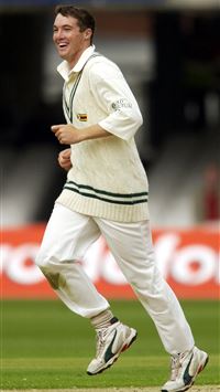 Travis Friend Photos Get Friend's Latest Images wallpaper