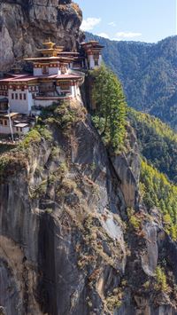 Tiger's Nest Monastery wallpaper