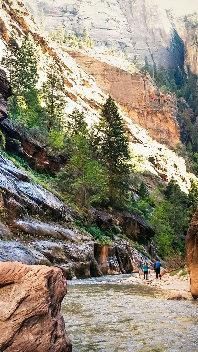 1080x1920 Neelum Valley - pakistan iPhone 8 Wallpaper