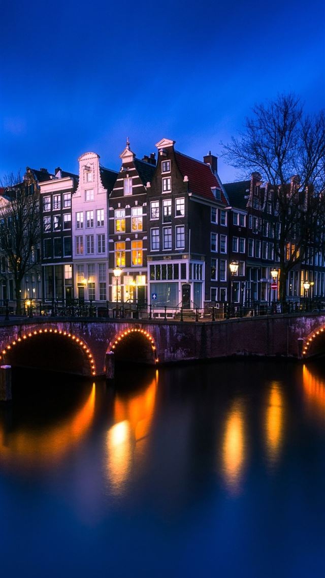 1080x1920 Amsterdam Bridge Street Light Long Exposure 4k Son... - amsterdam iPhone 8 Wallpaper