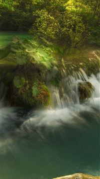 Plitvice Lakes National Park Croatia wallpaper