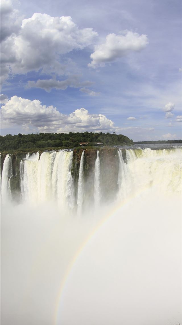 1080x1920 Day 371 of 400 Iguazu Falls – Argentina – Spinni... -  iPhone 8 Wallpaper