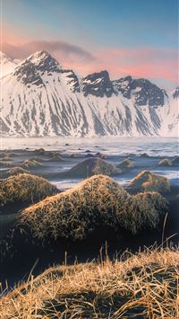 Vatnajokull Ice Caves wallpaper