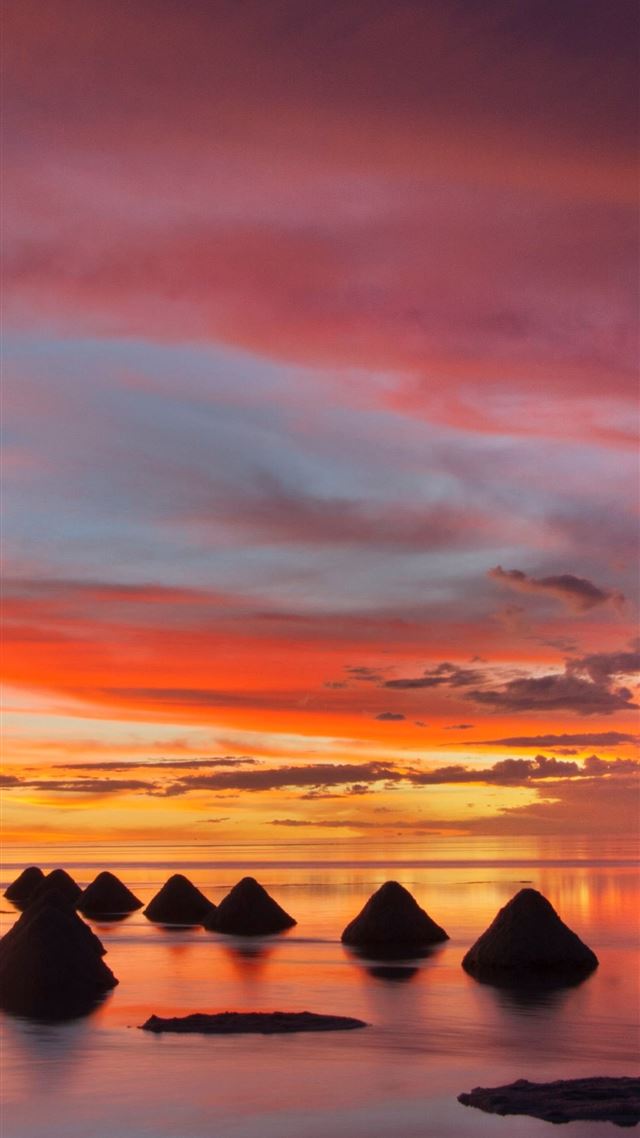 1080x1920 Sunrises And Sunsets Salar De Uyuni Nature - 100 most beautiful places to visit iPhone 8 Wallpaper