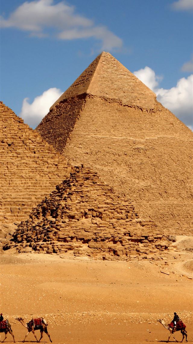 1080x1920 Great Pyramid of Giza - 100 most beautiful places to visit iPhone 8 Wallpaper