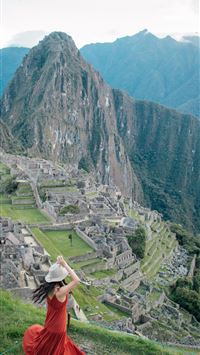 Sunrise at Machu Picchu wallpaper