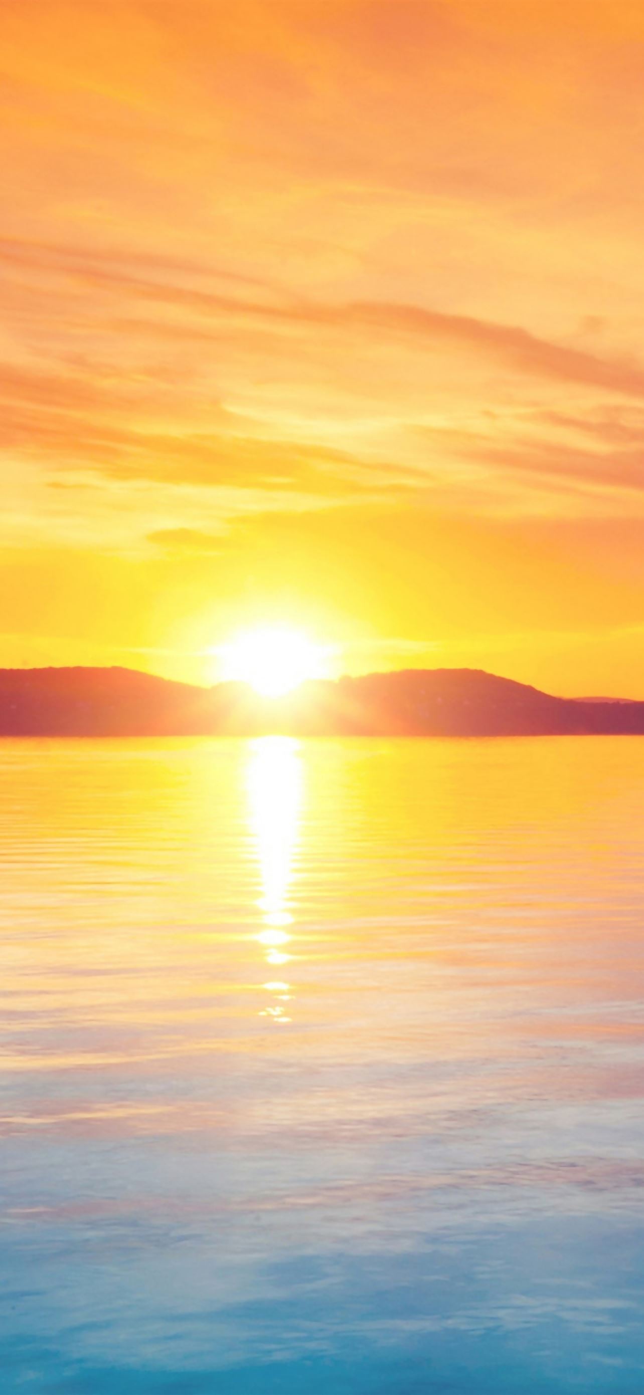 Beautiful Sunrise Iphone Se Wallpaper Download | Iphone Wallpapers