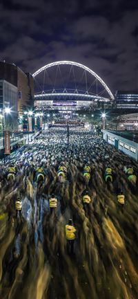 Wembley Flow wallpaper