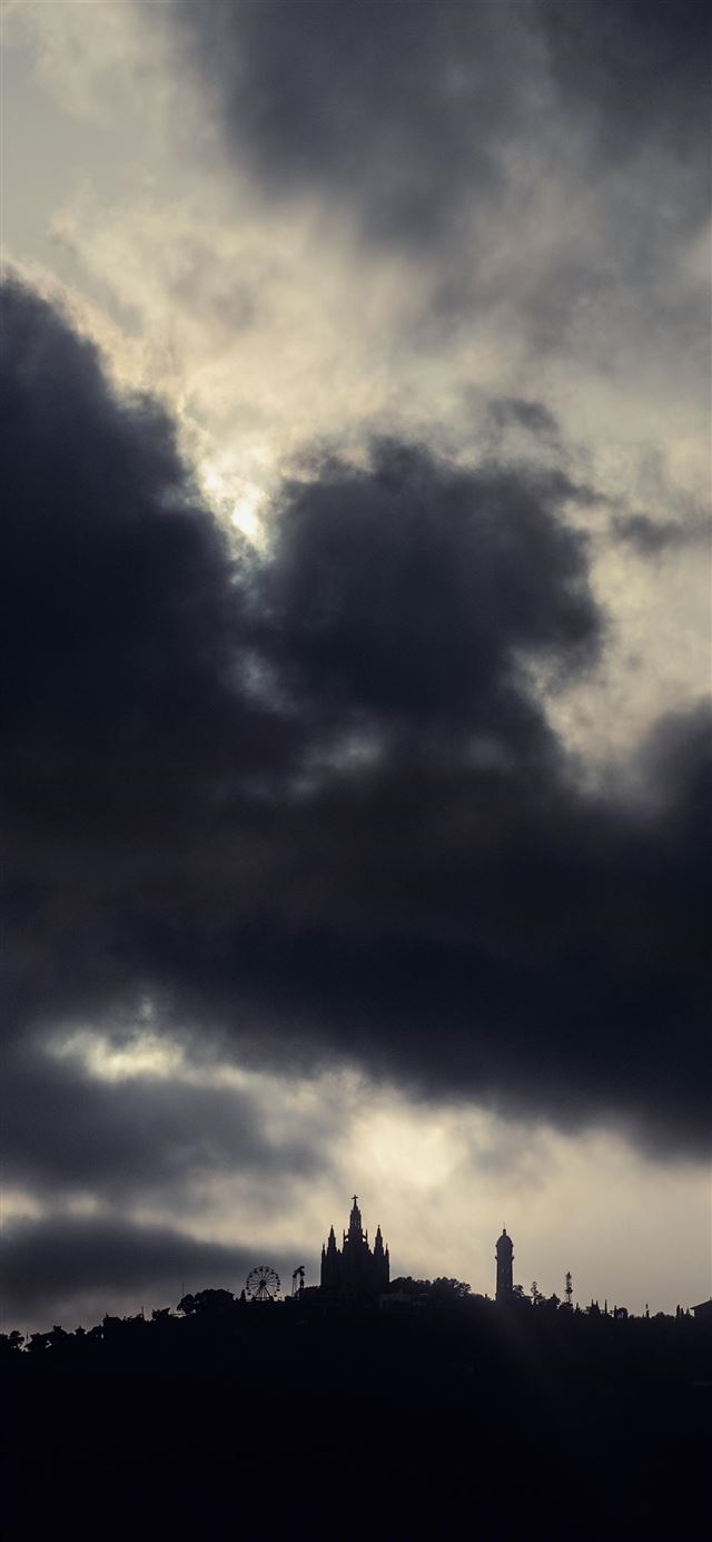 1080x1920 From the top of Barcellona  - black iPhone SE Wallpaper