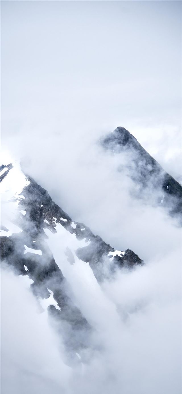 1080x1920 peak - mountain iPhone SE Wallpaper
