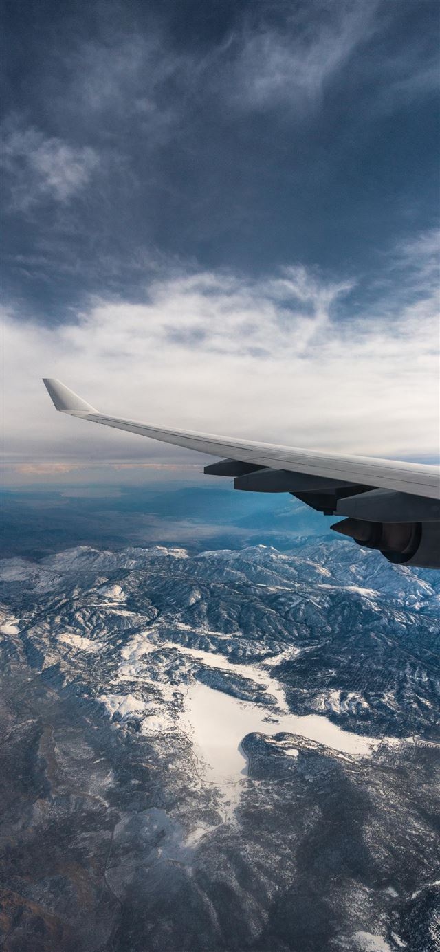 1080x1920 Flying Dreams - usa iPhone SE Wallpaper