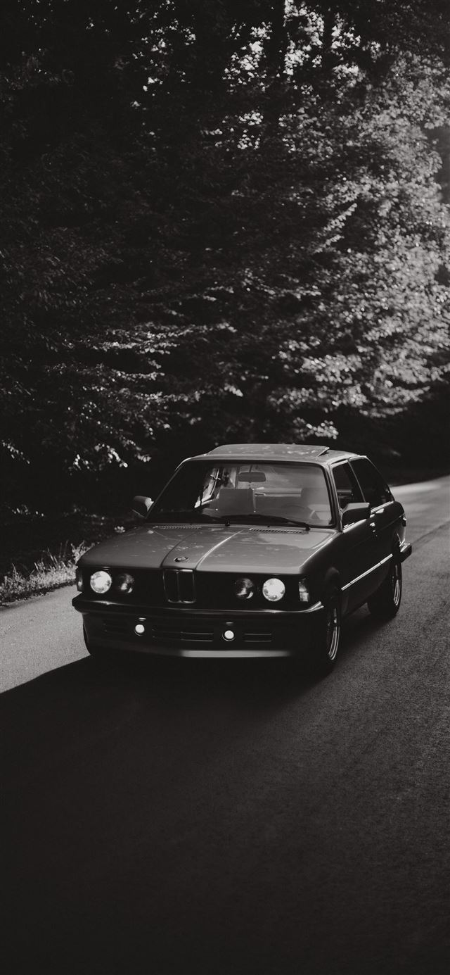 1080x1920 Chapel Hill  United States - road iPhone SE Wallpaper