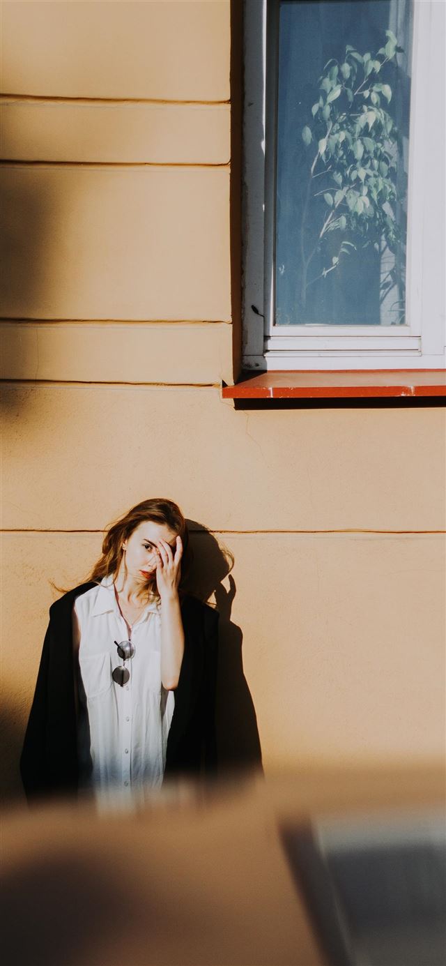 1080x1920 Photography walks - beautiful iPhone SE Wallpaper