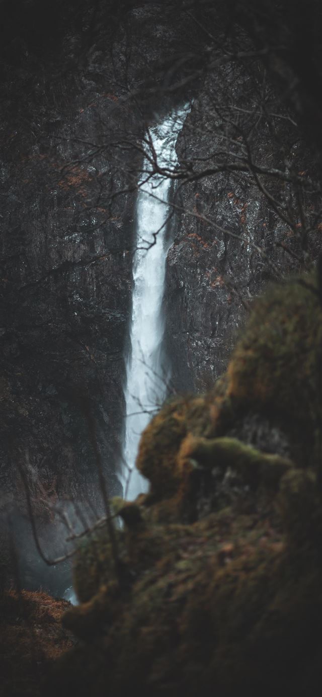 1080x1920 Månafossen - nature iPhone SE Wallpaper