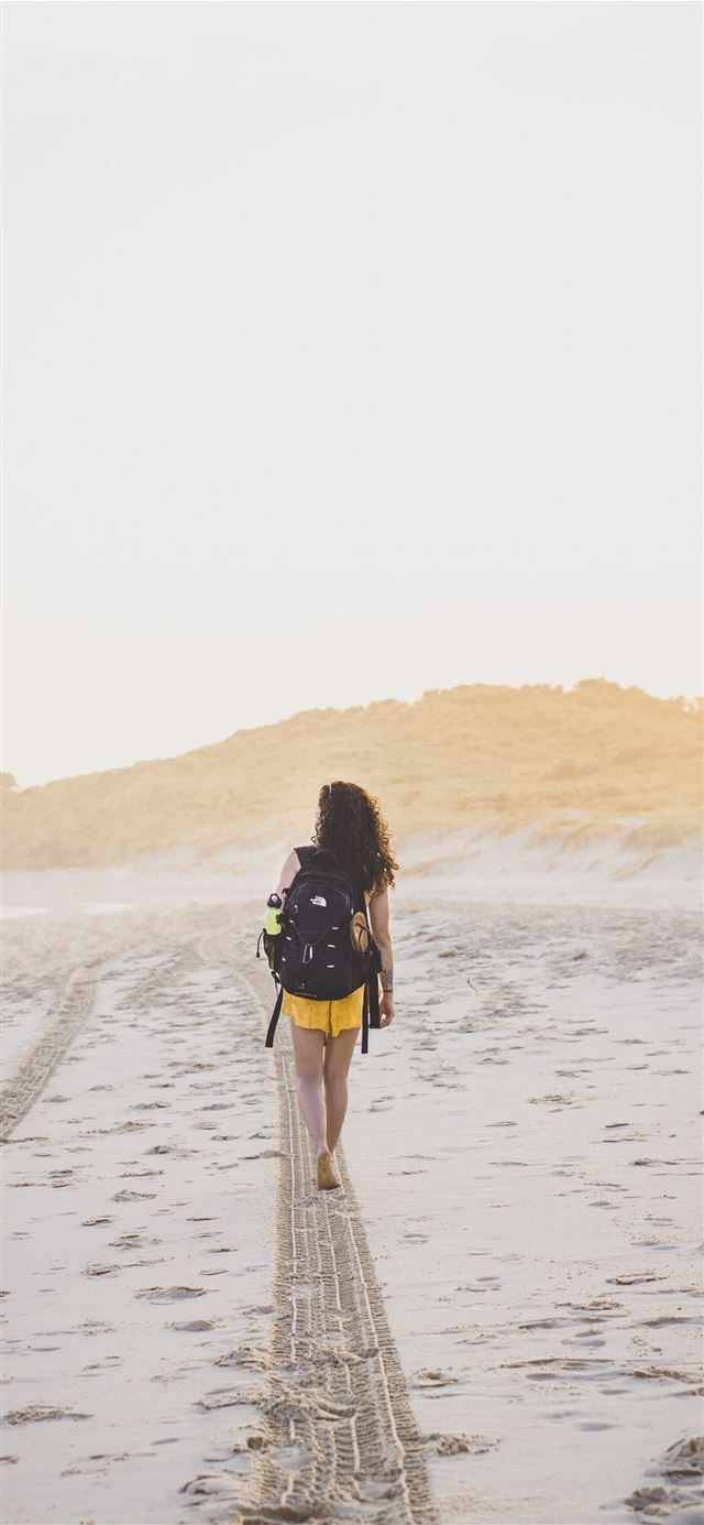 1080x1920 Sunset Beach Girl Walking   Australia Day - minimal iPhone SE Wallpaper