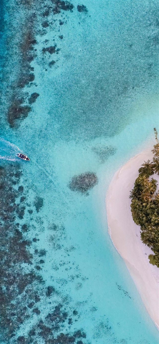 1080x1920 aerial photo of boat moving towards the white isla... - blue iPhone SE Wallpaper