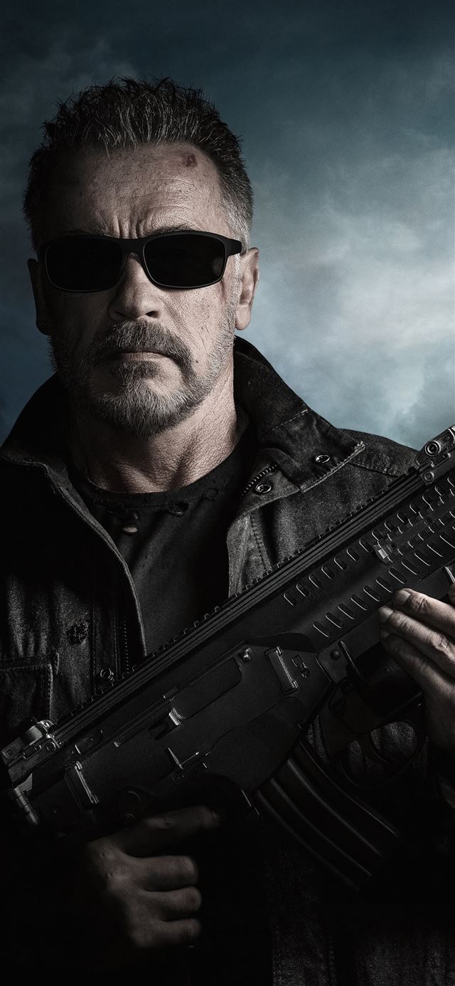 1080x1920 arnold schwarzenegger in terminator dark fate 4k - movies iPhone SE Wallpaper