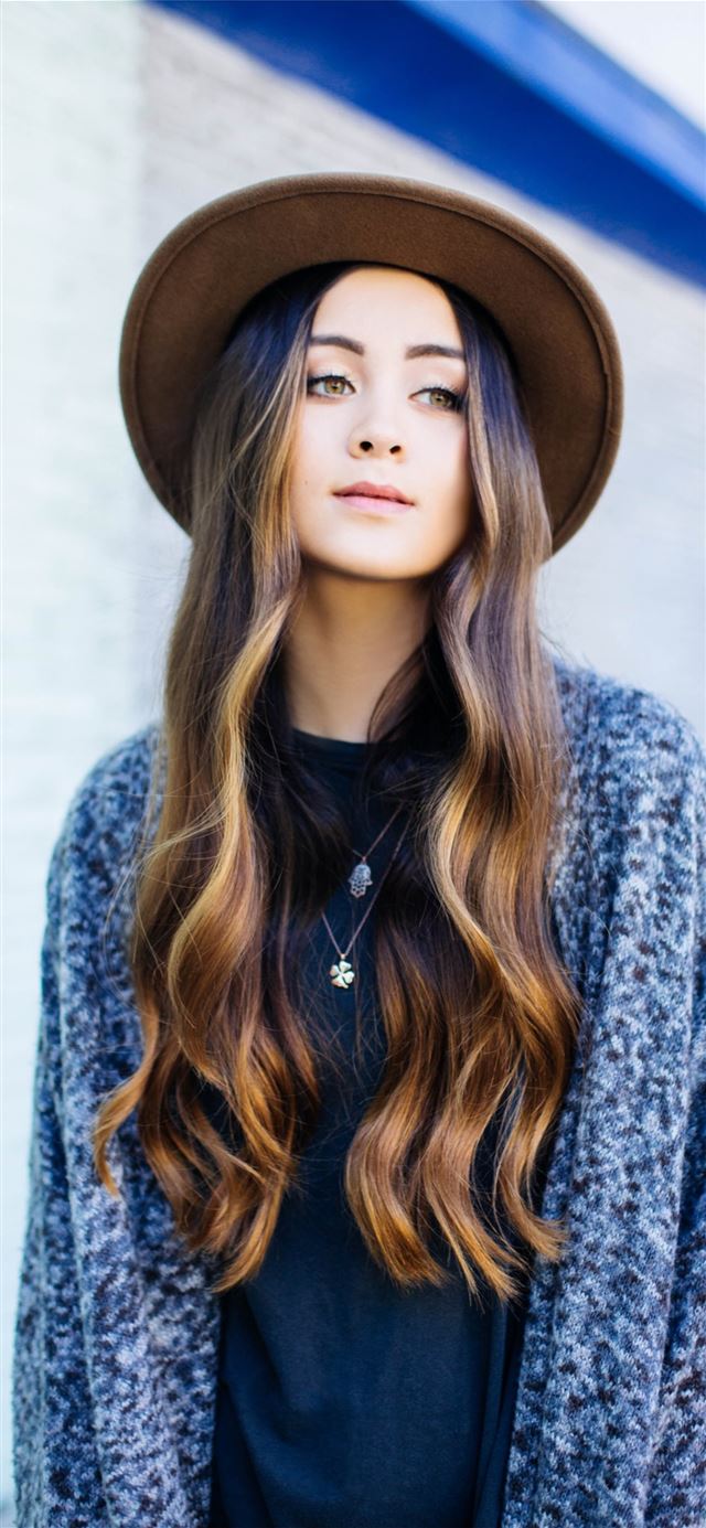 1080x1920 Best 59 Jasmine Thompson on Hip -  iPhone SE Wallpaper