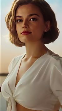 2020 death on the nile emma mackey wallpaper