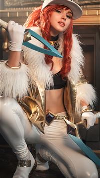 kda akali cosplay 4k wallpaper