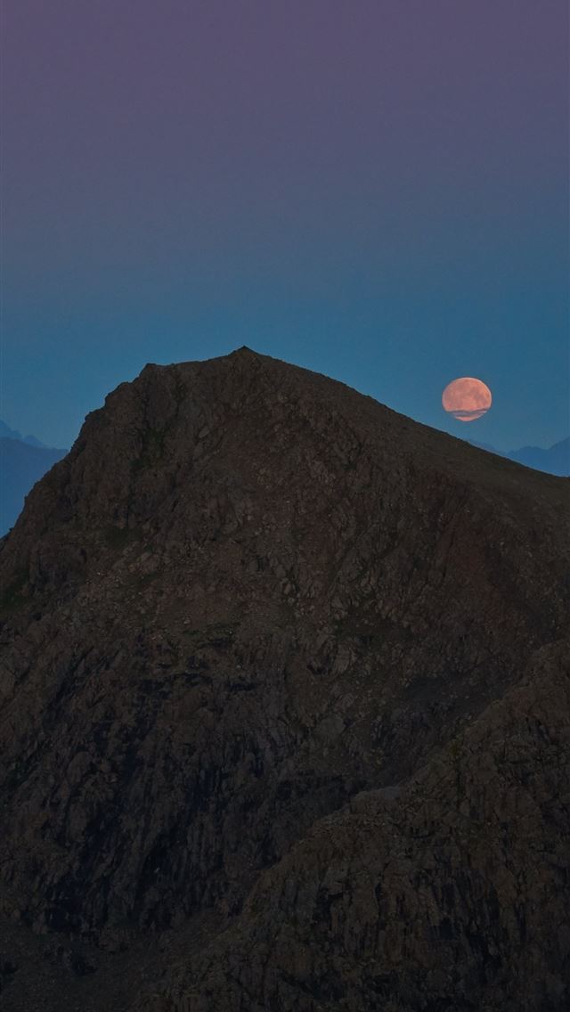 640x1136 moon over mountain 5k - moon iPhone Wallpaper