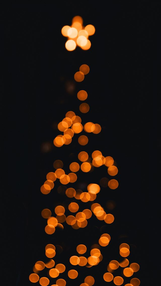 640x1136 orange bokeh photography - christmas tree iPhone Wallpaper