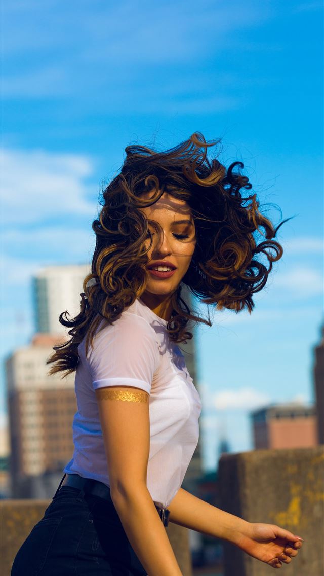 640x1136 woman wearing white shirt standing - houston iPhone Wallpaper