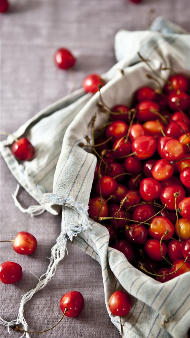 640x1136 shallow focus photography of cherry fruits - fruit iPhone Wallpaper