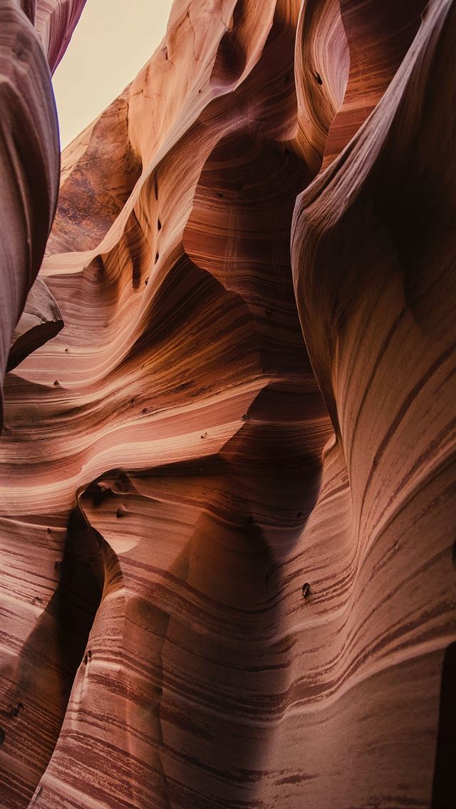 640x1136 brown cave - ut iPhone Wallpaper