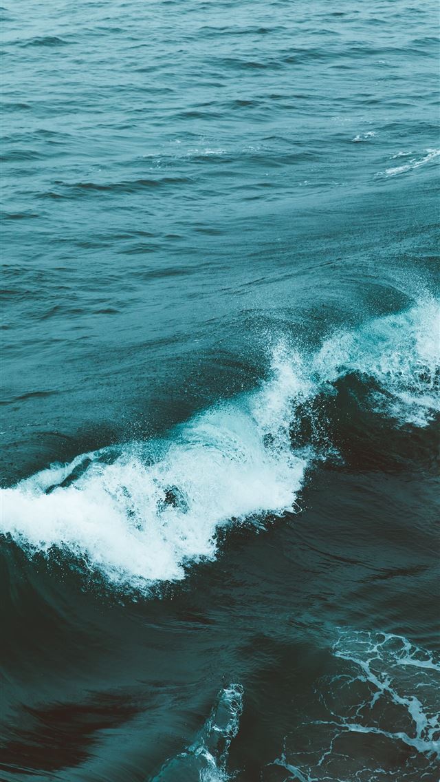 640x1136 waving sea water - water iPhone Wallpaper